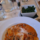 Vivido Bar And Restaurant