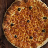 Mum's Pizza (halal)