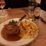 Finninger Dorfwirtshaus Zum Kreuz M. Leisner