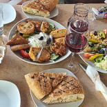 Omonia Treff