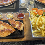 Pizza Huus Sissaho