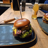 Unique Burger