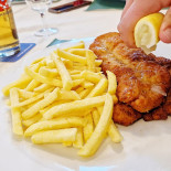 Hard Birsfelden Küche, Fondue, Rösti, Filet Auf Heissem Stein, Sommerterrasse