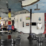 Markthalle Altenrhein Hundertwasser Architektur