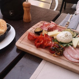 Apulia Pizzeria