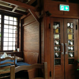Auberge Au Milieu Du Monde