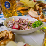 Biergarten Am Chinesischen Turm