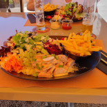 Maggie’s Kafi Und Wy Treff (café Mühlegut)