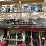 Cafe Cortina