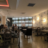 La Mafia Se Sienta A La Mesa