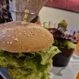 Aux Gourmands De Belleville