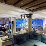 Rōzu Sushi Lounge