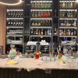 Nikis Restaurant Café Bar