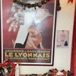 Saucisson Et Beaujolais