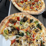 Urban Bros. Pizza Co.