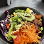 Taly’s Bowls Burgers
