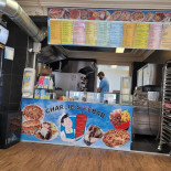 Charlies Döner Und Pizza Haus