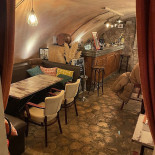 La Cantina