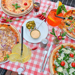 San Marino Hamburg Pizzeria (1990)