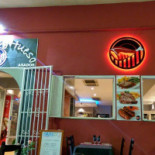 De Carne Y Hueso