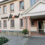 Halber Mond Restaurant