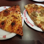 Regina Pizzeria