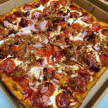 La Sicilia Pizza Pasta Grille