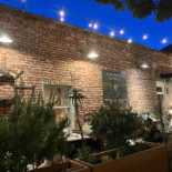 Marlow's Tavern