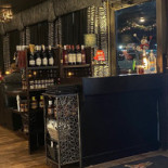 Carl 'chelle 's Grill Room