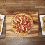 Olivella's Pizza and Wine