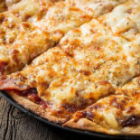 No Man's Land Pizza Grill