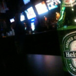 Momo's Sports And Grill
