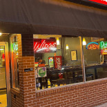 Tommie’s Pizza