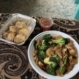 Ddee Thai