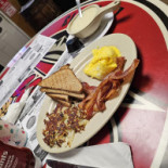 Slim's Neighborhood Grille