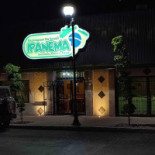 Prairie Grass Café