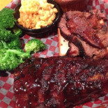 Famous Dave's