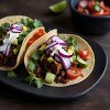 Zwei Rindfleisch-Tacos
