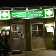 Im Abseits Bei Themis